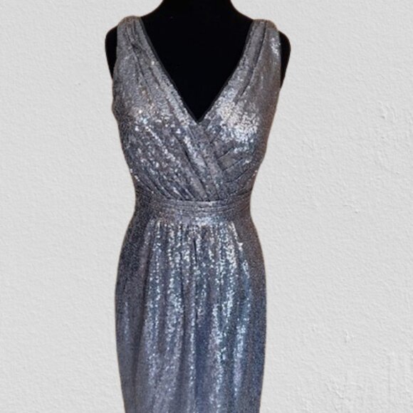 Jasmine Dresses & Skirts - Jasmine Knee Length V-neck Sequin Dress  FD026   NWT Boutique